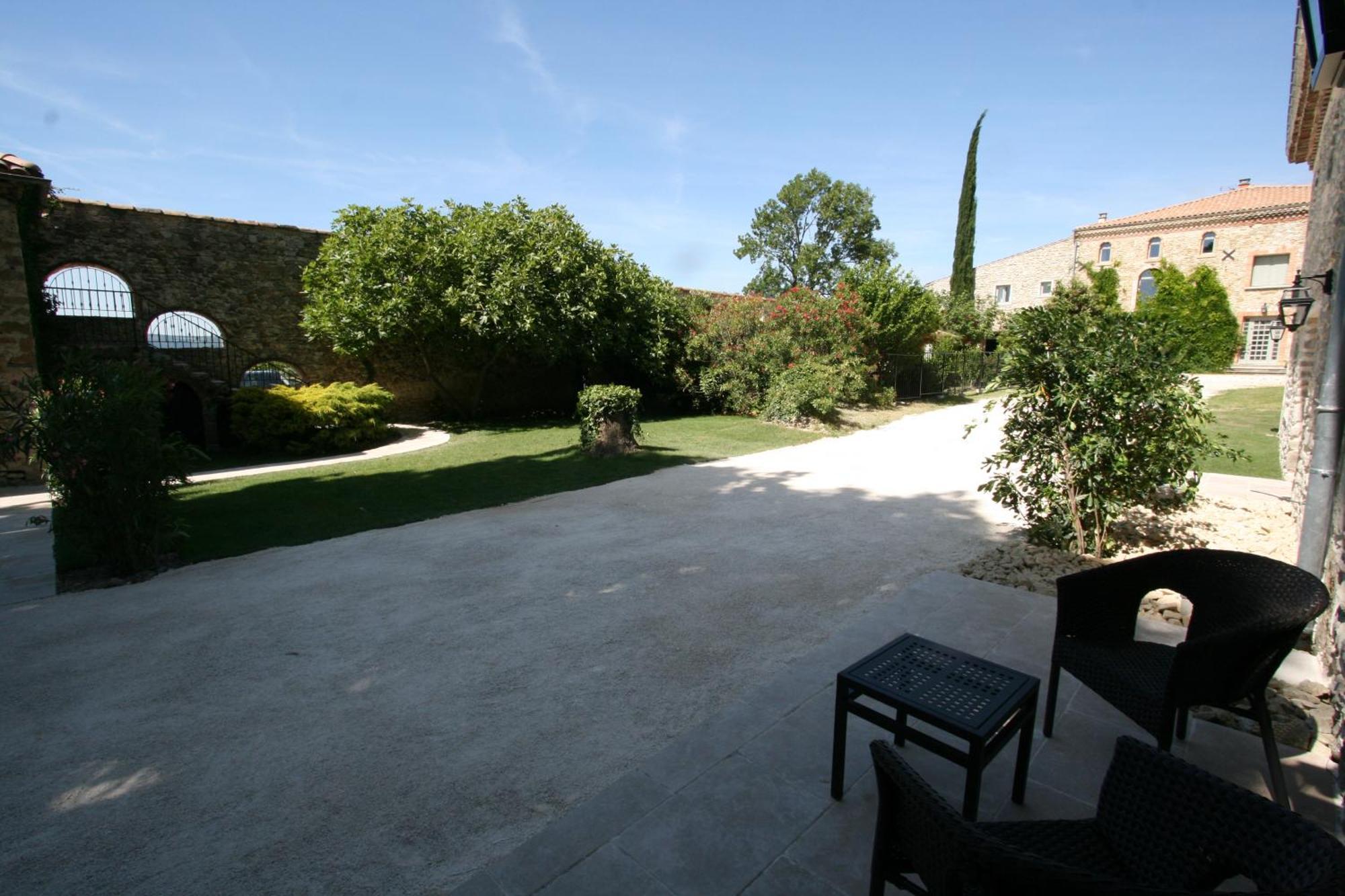 Château Les Oliviers de Salettes Charols Quarto foto